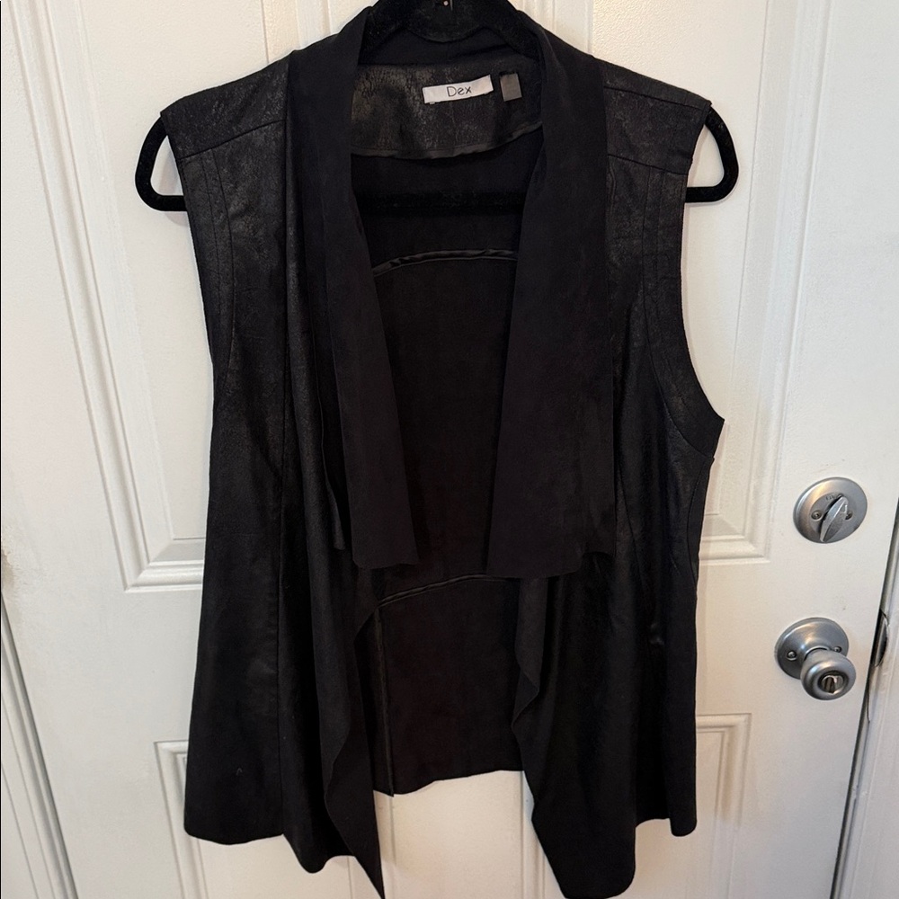 Dex Women's Elegant Black Vest w/Belt M